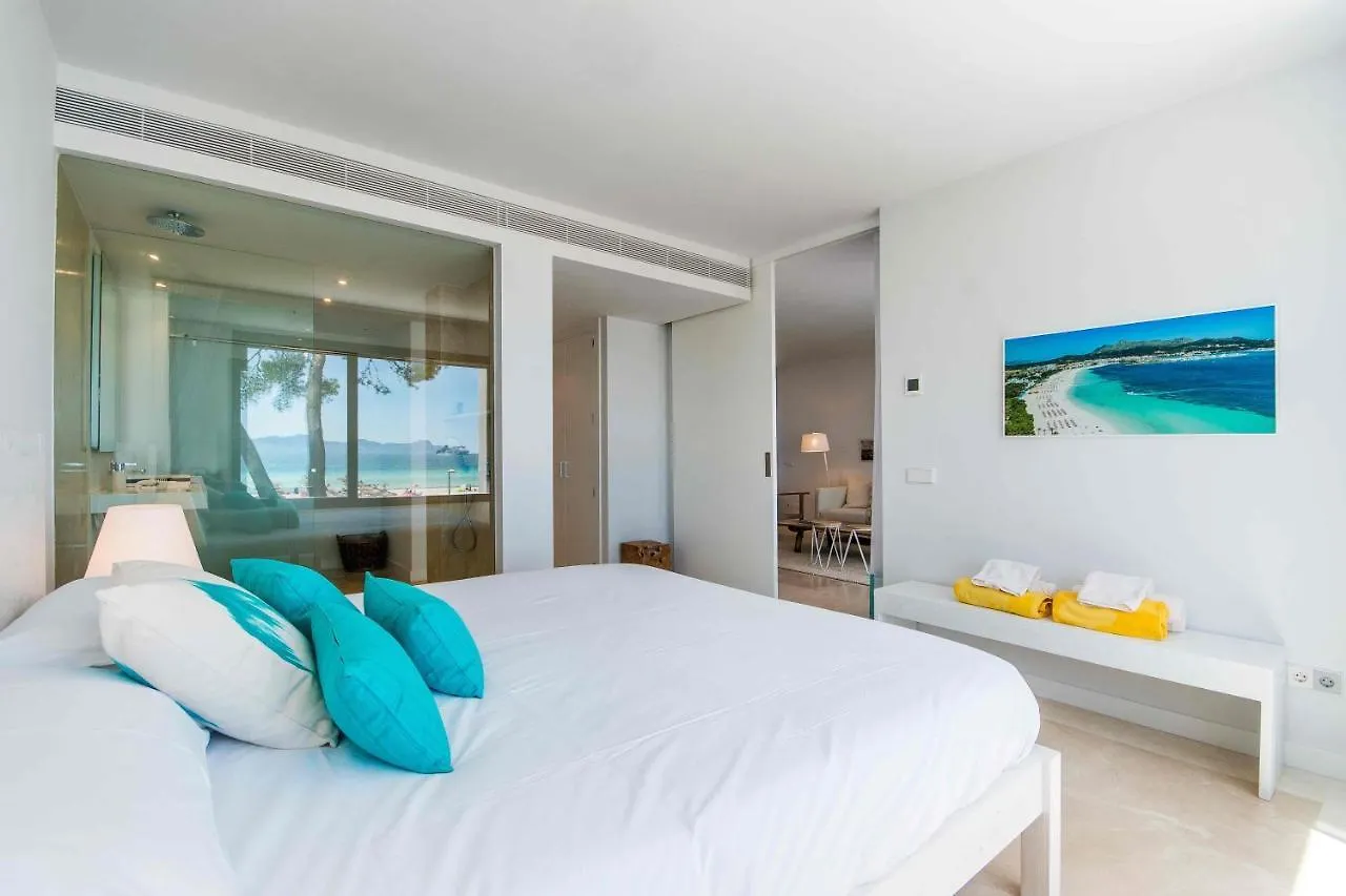Alcudia Beach First Floor Front Line Apartment Spain